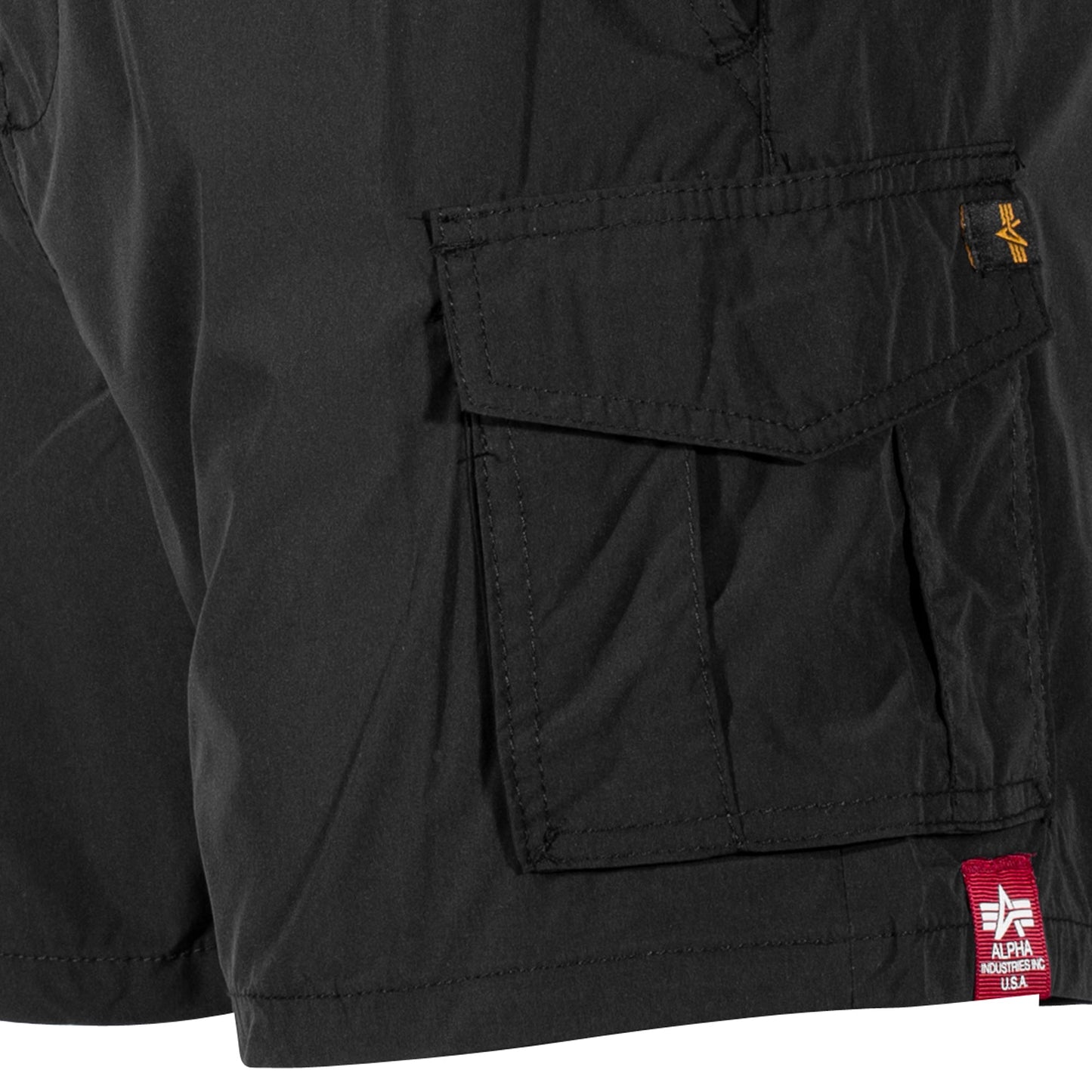 Short Nylon Cargo Jogger