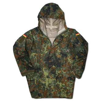 L'article veste pour enfants Kids Teddyfleece Hooded est disponible dans les couleurs suivantes : Camel, Olive, Rouge/Noir, Noir, Woodland