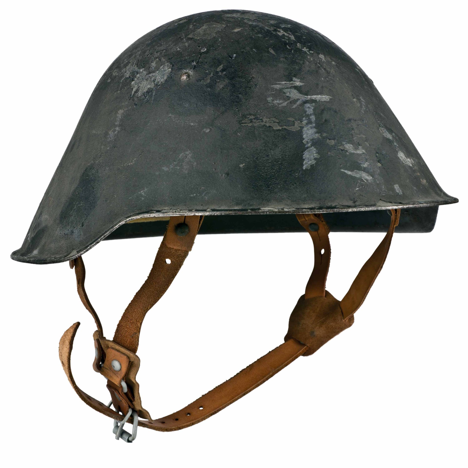 Casque en acier RDA occasion