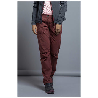 Pantalon Travel Pants aubergine red femmes
