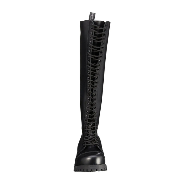 boots-braces-stiefel-30-loch-ansicht-5