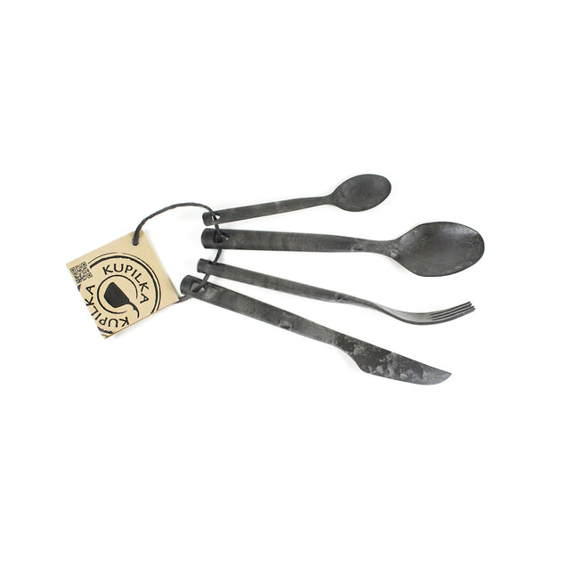 Set de couverts quatre pièces