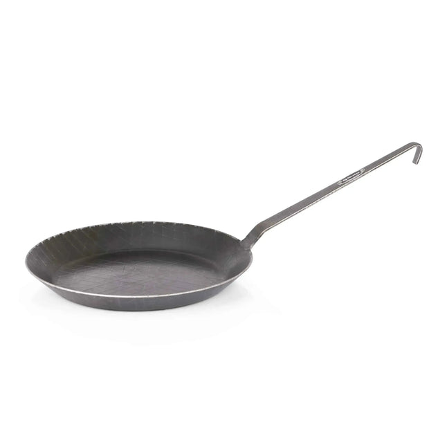 petromax-schmiedeeiserne-pfanne-sp28-schwarz-ansicht-1