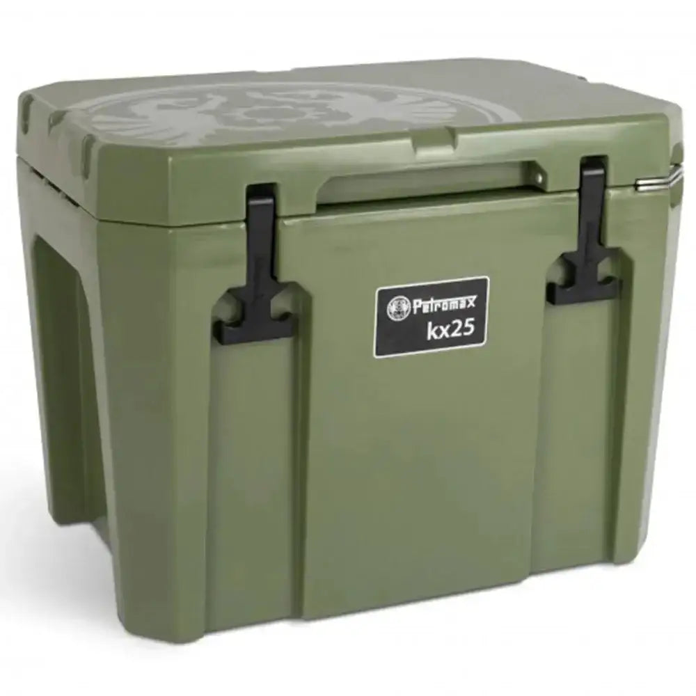 petromax-kuehlbox-25-liter-oliv-ansicht-1