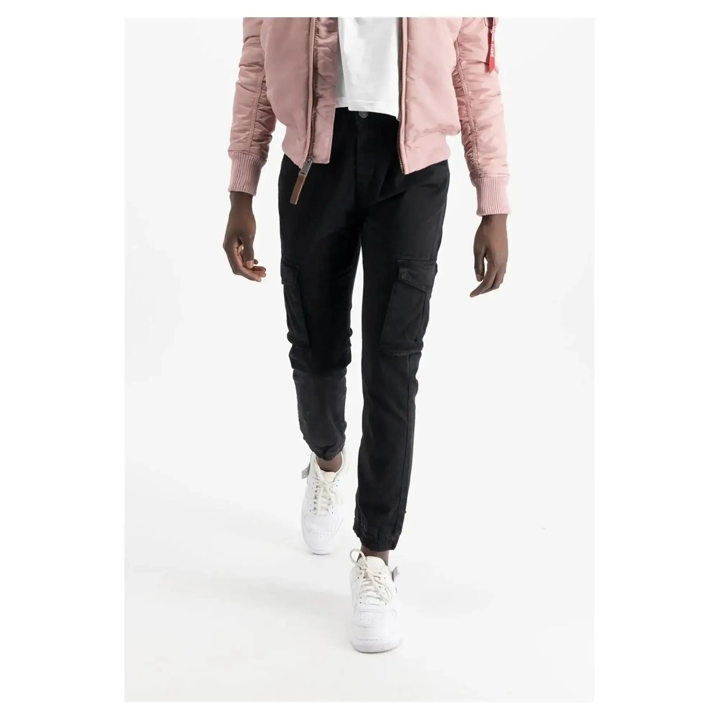 alpha-industries-hose-field-pant-frauen-ansicht-1