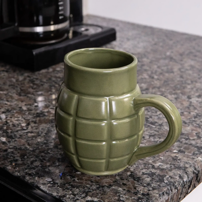 Caliber Gourmet Tasse Grenade Coffee Mug oliv - ASMC